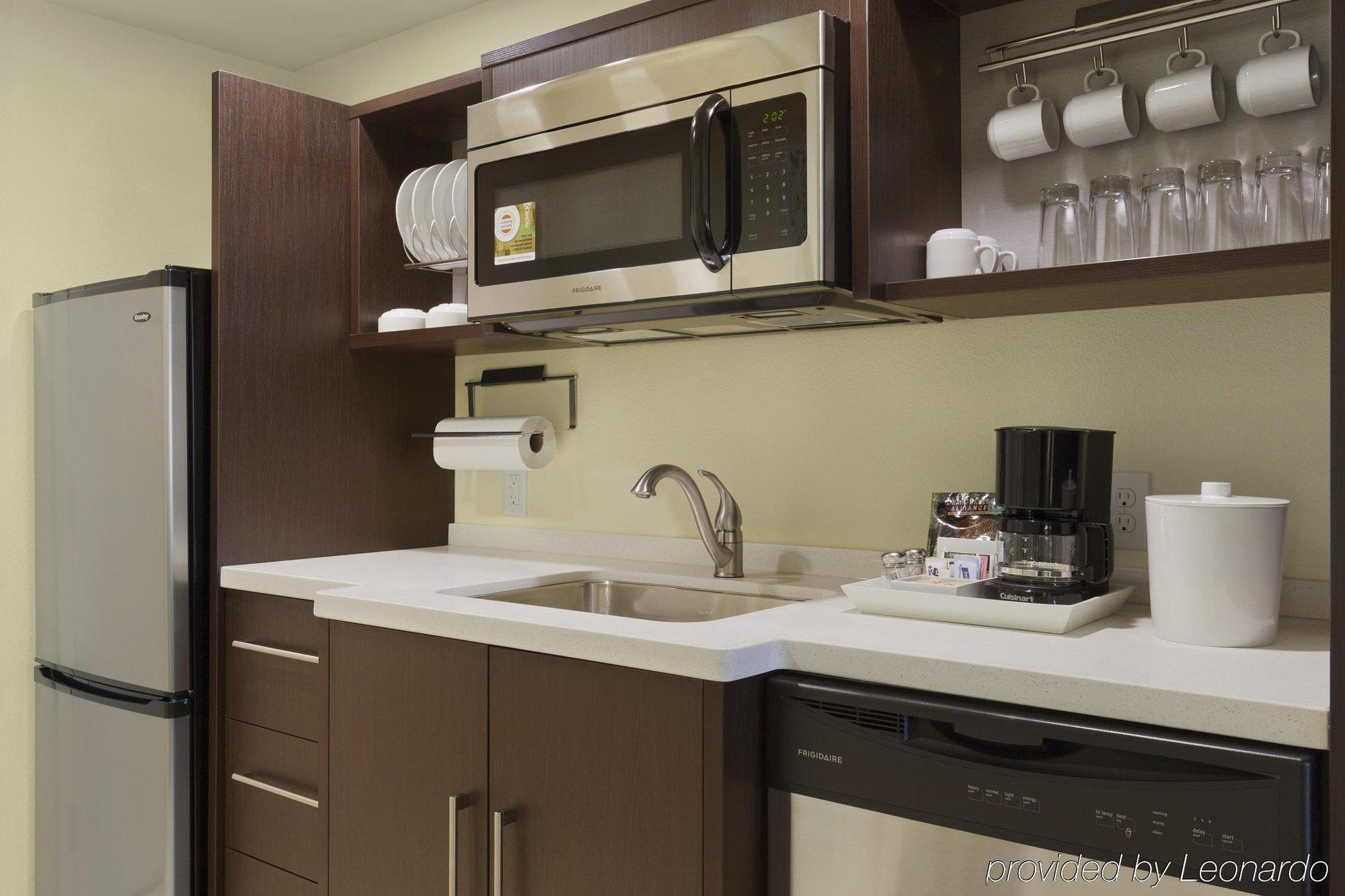 Home2 Suites By Hilton Canton Норт-Кантон Экстерьер фото